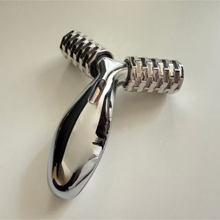 テラローラー MOET(パールホワイト)の通販 by nae's shop｜ラクマ