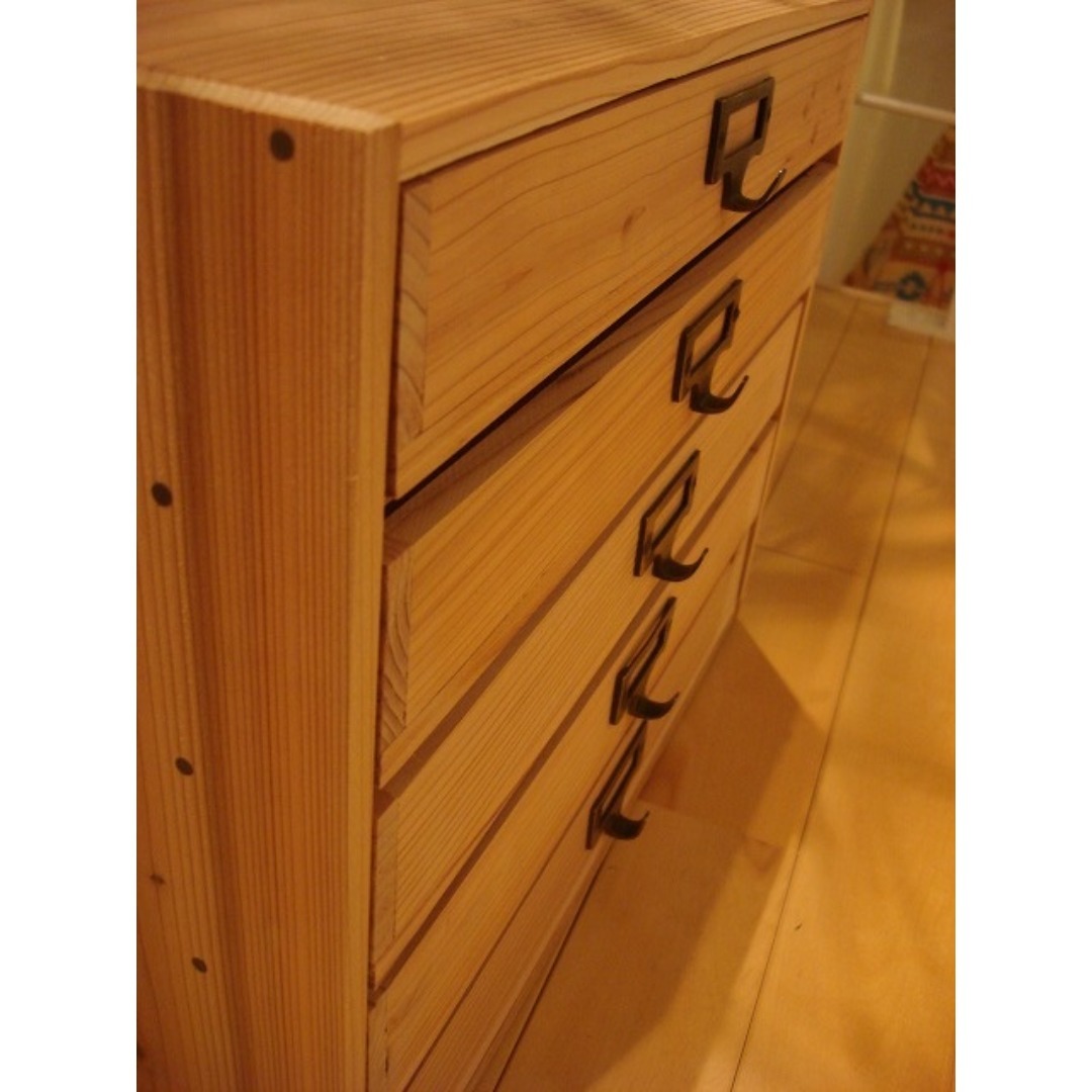 ☆送料無料サイズ変更可能☆A3ネームプレート5段引き出し/無垢材木製