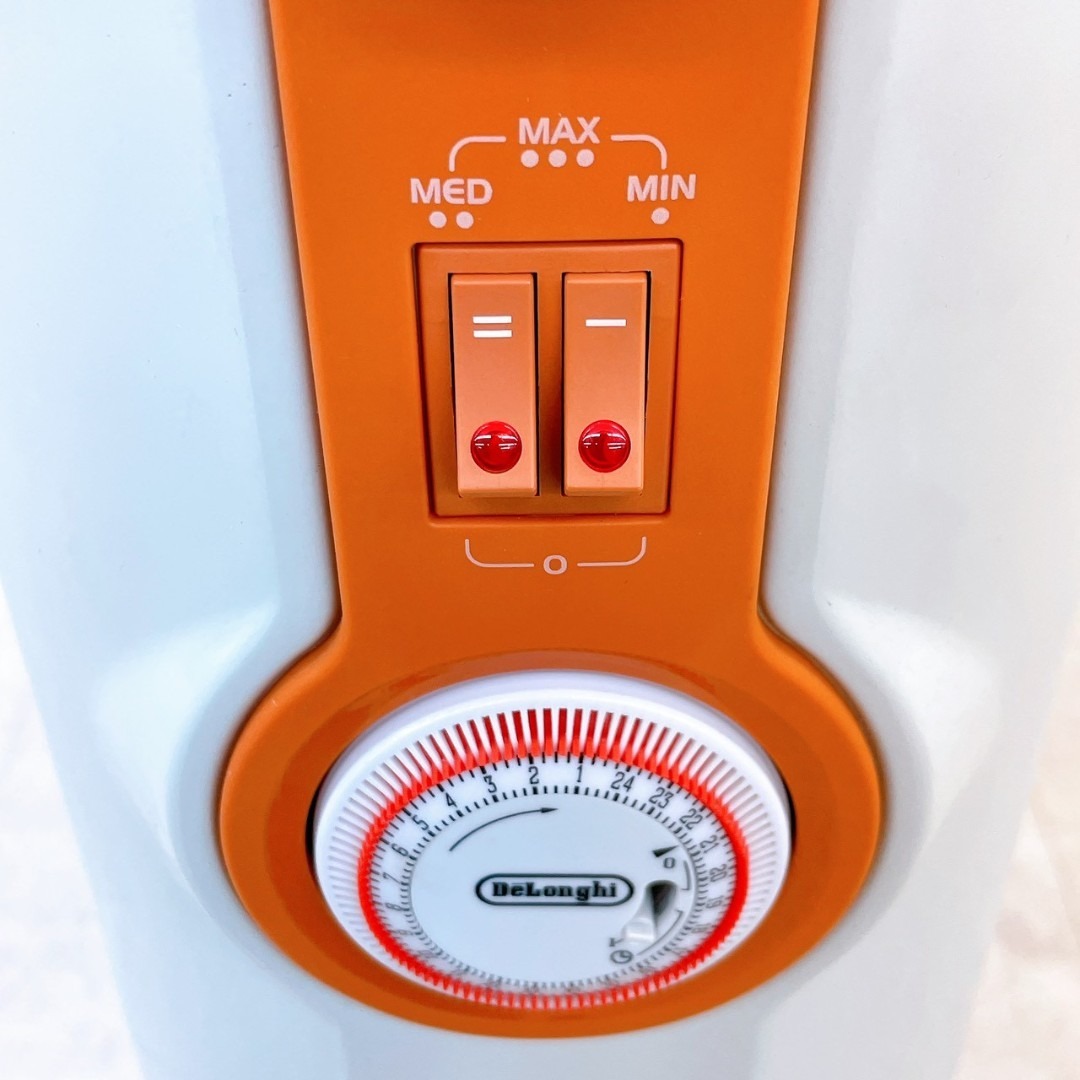 DeLonghi - デロンギ オイルヒーター JR0812-OR 1200W／タイマー付きの