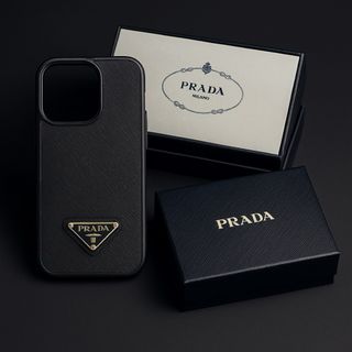 PRADA（iPhoneケース）のフリマアイテム一覧