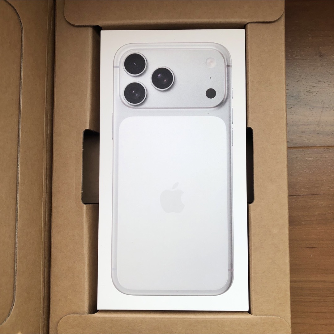 iPhone - iPhone17 promax 256GB SIMフリー 新品未開封 シルバーの通販