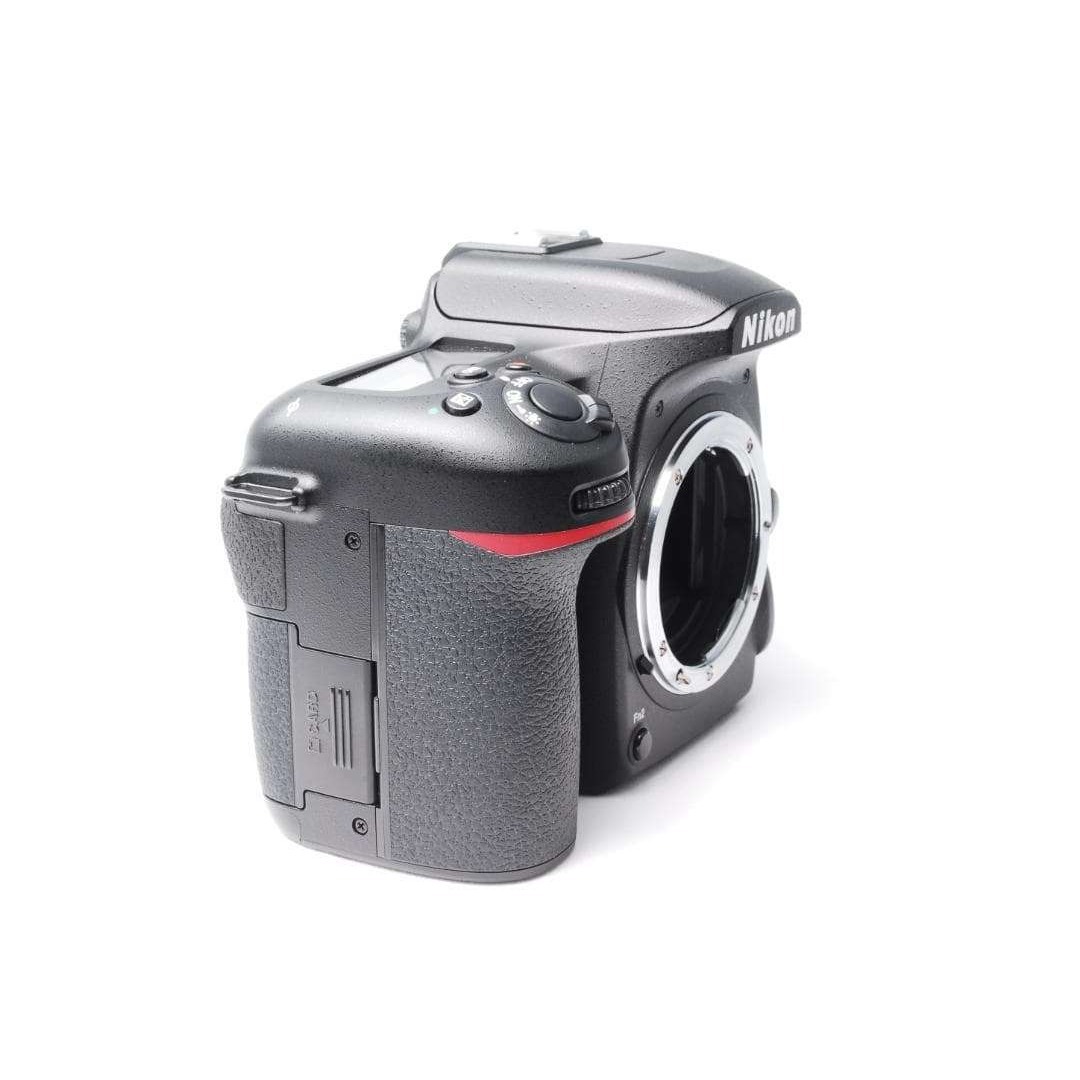 Nikon - Nikon D7500 Wレンズ 300mm望遠レンズ付き Wi-Fi転送可能の