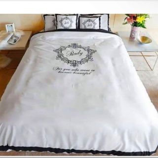 Rady（寝具）のフリマアイテム一覧