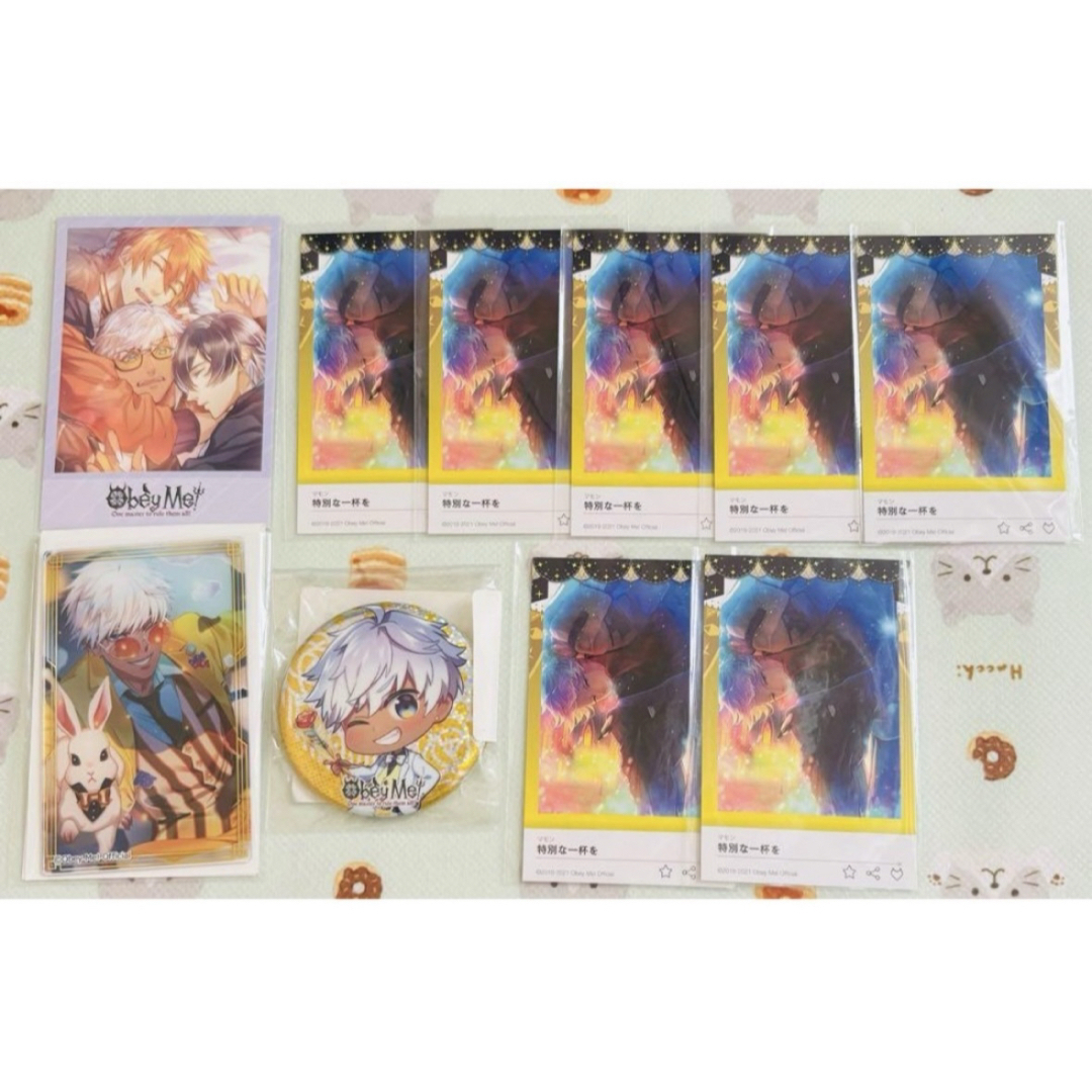 おべいみー マモン チェキ8枚 アクリルカード ホロ缶バッジの通販 by