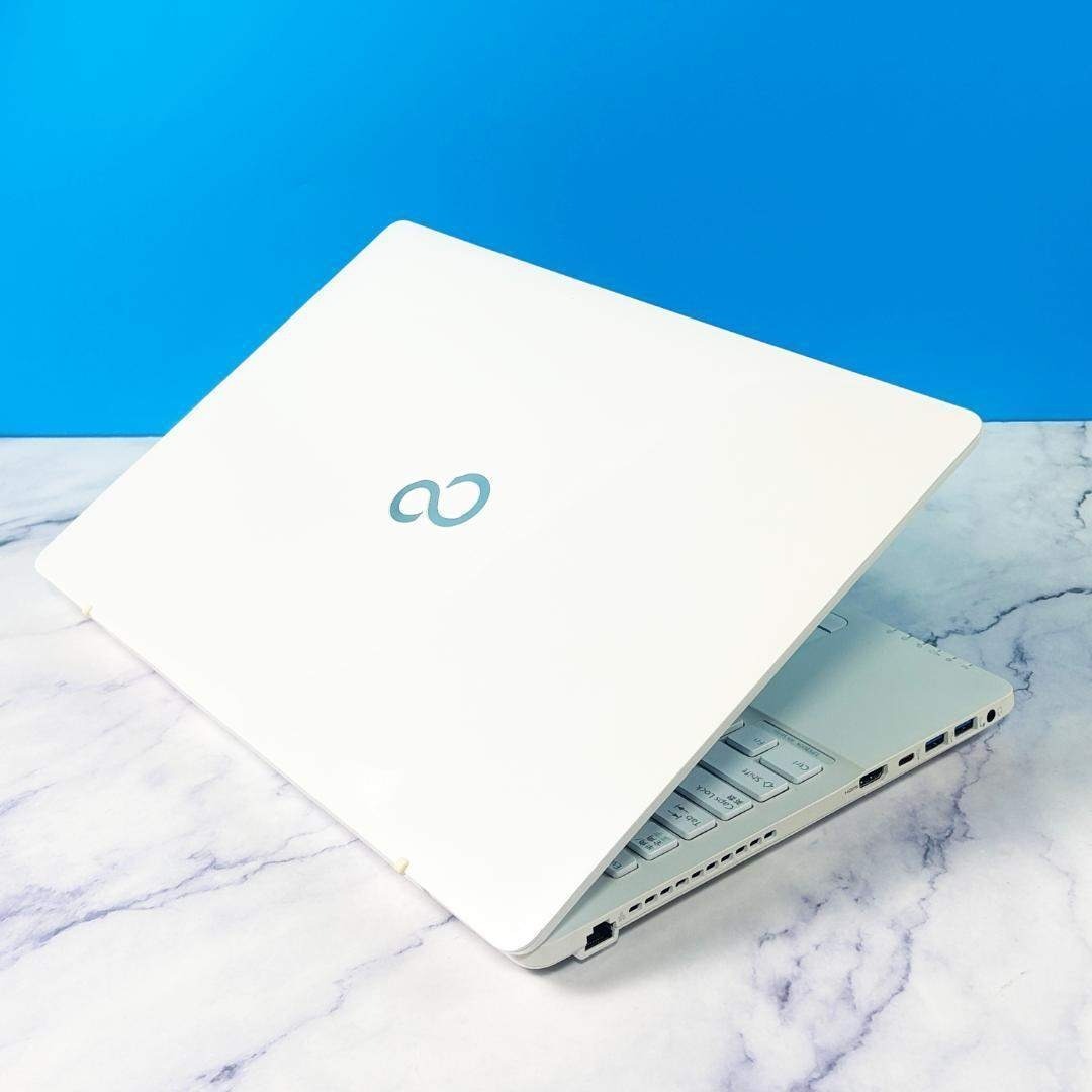 富士通 - Corei7・16GB・SSD・DVDマルチ・Win11・ホワイトノート