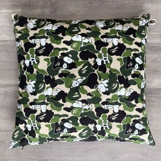 A BATHING APE（クッション）のフリマアイテム一覧
