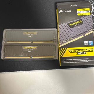 CORSAIR - 【中古】DDR4-2666 16GB(8GB×2枚) CORSAIRの通販 by SG