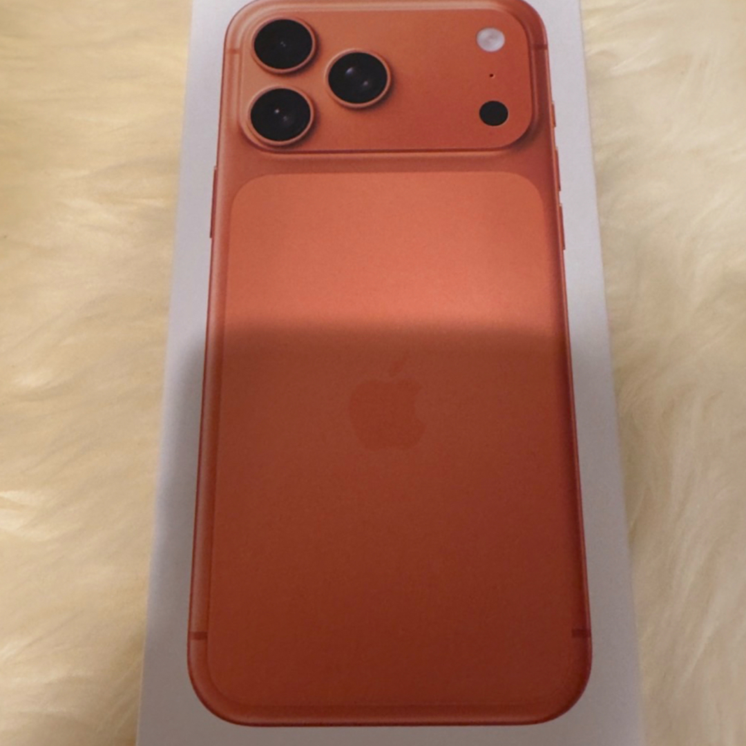 iPhone - 新品未開封 iPhone 17pro max 256gb オレンジの通販 by