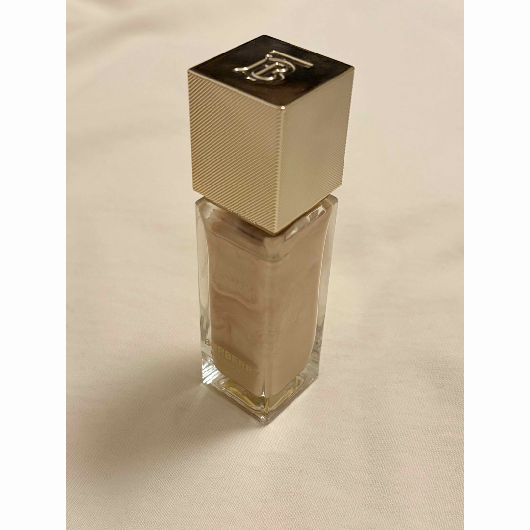 BURBERRY - バーバリービヨンドウェア ラディアンス プライマーの通販