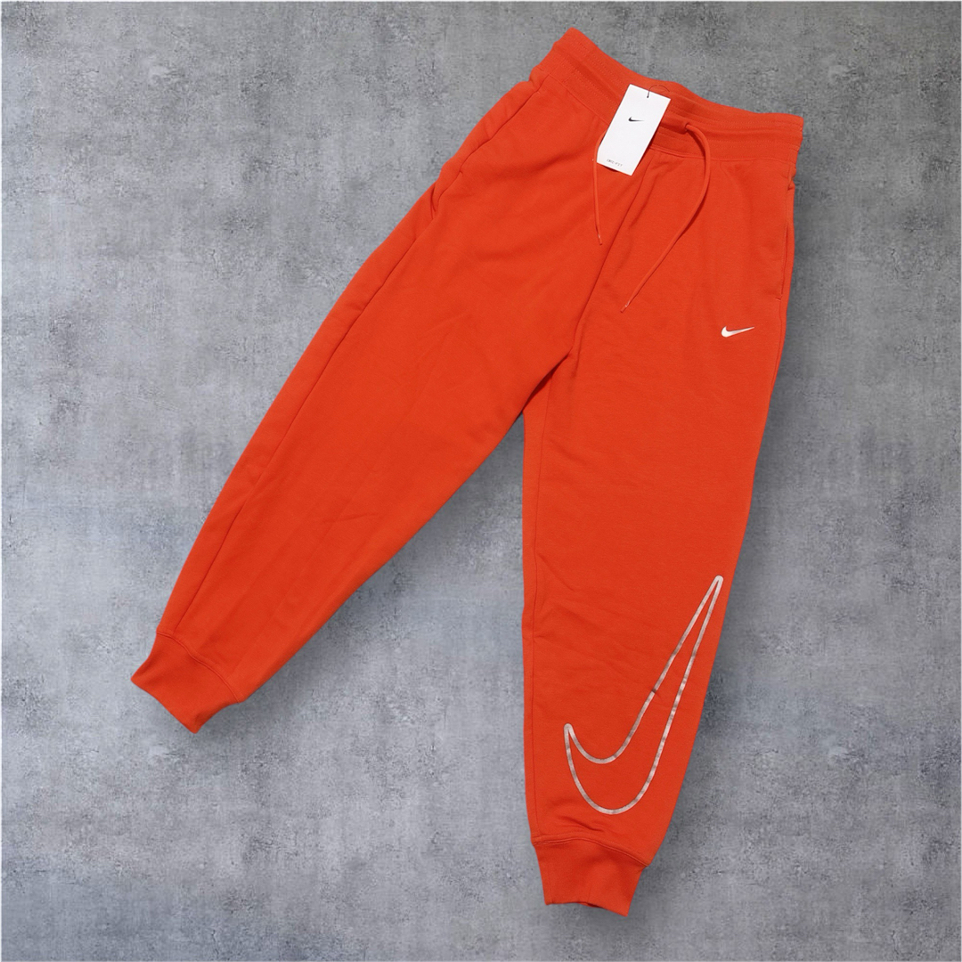 NIKE - 新品☆NIKE☆上下セット☆セットアップ☆スウェット☆Sサイズの