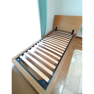 シングル＞ 伸縮可能で省スペース！アコーディオン式 ペーパーベッド