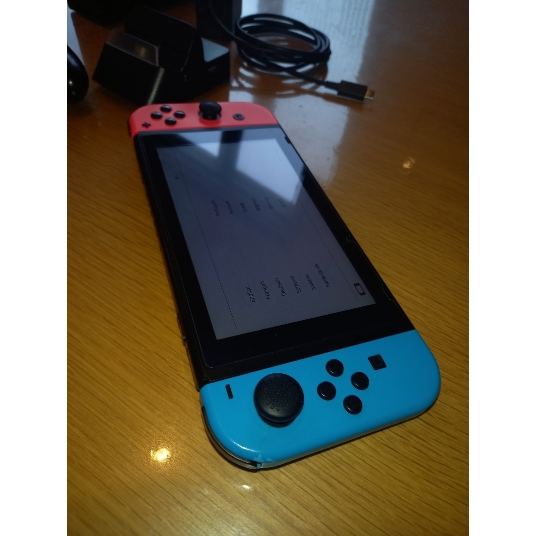 Nintendo Switch - 訳あり Nintendo Switch 本体 青/赤 Joy-Con 付属品