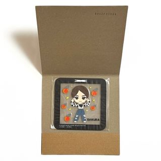 LE SSERAFIM - ルセラフィム ブラトップ ホワイト Sサイズ の通販 by