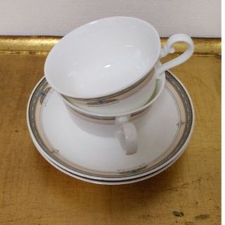 ビレロイ&ボッホ - ビレロイボッホ amado 大皿 27cm 2枚の通販 by