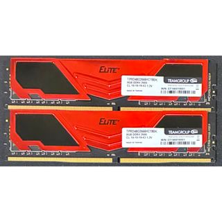 Team - 【中古】DDR4-2666 16GB(8GB×2枚) Teamの通販 by SG｜チーム