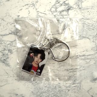 ATEEZ ソンファ トレカ US限定 hello82 Seonghwa メガネの通販 by