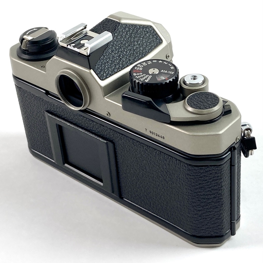 ニコン NEW FM2/T チタン ボディ 中古の通販 by バイセル ラクマ店｜ラクマ