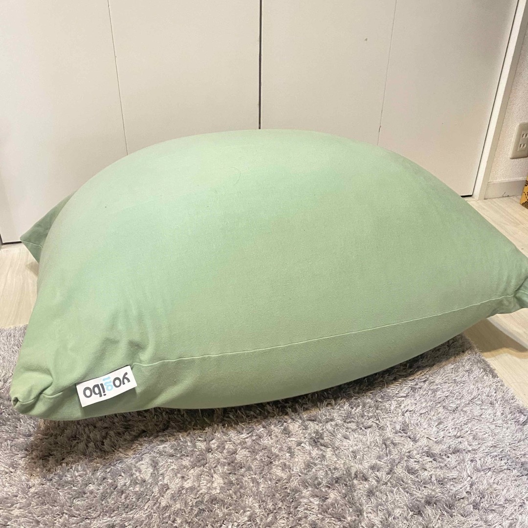 yogibo - yogibo mini ピスタチオ ヨギボーミニ クッションの通販 by