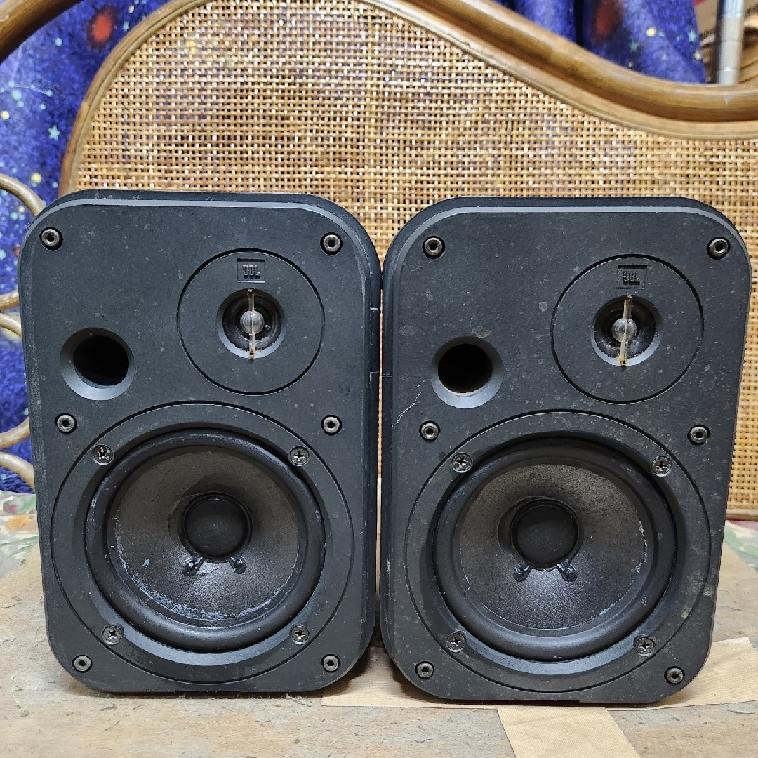 JBL - 新品同様完動品！ウーファエッジ交換済！JBLコンパクト