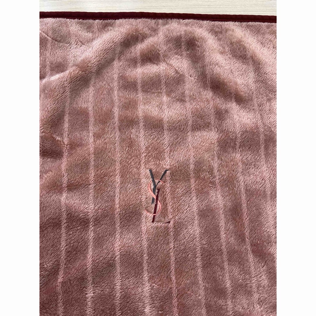 Yves Saint Laurent - ✨イヴ・サンローラン✨YSL 毛布の通販 by ゆっ