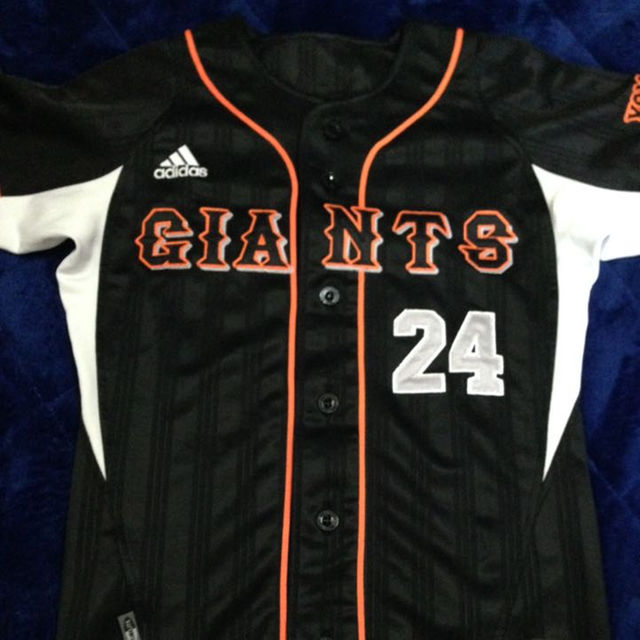 ジャイアンツ adidas ビジター ユニフォーム 黒 140サイズ 巨人の通販