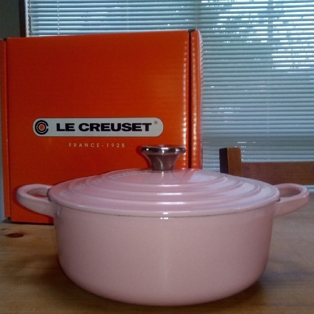 LE CREUSET - ル・クルーゼ 鍋 18cm ココットロンド シフォンピンクの