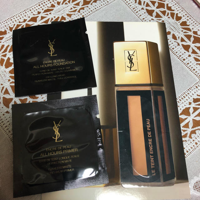 Yves Saint Laurent Beaute - イヴ・サンローラン ファンデーション