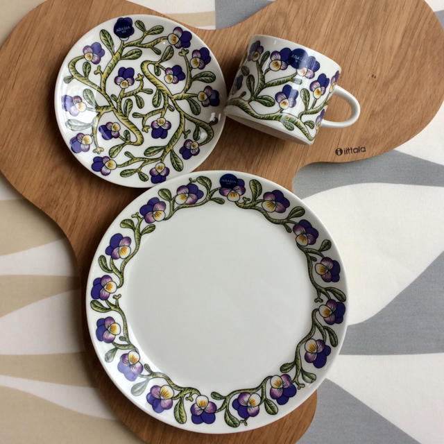 ARABIA - 新品 ペアセット ARABIA ケトオルヴォッキ カップ&ソーサー