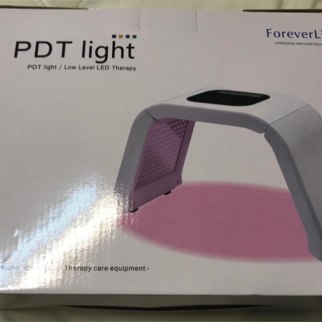 ☆韓国エステ LED 美顔機 オメガライト PDTライト☆の通販 by キタサン