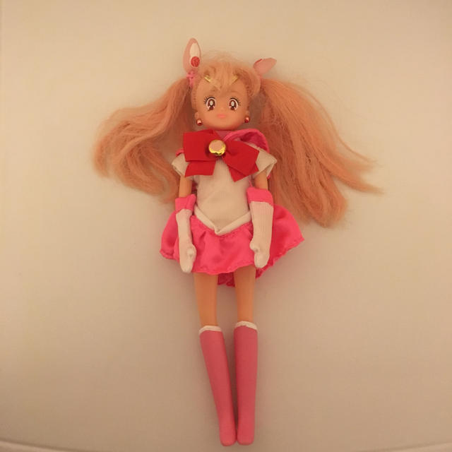 セーラームーン ちびうさ フィギュア 人形の通販 by おもち's shop｜ラクマ