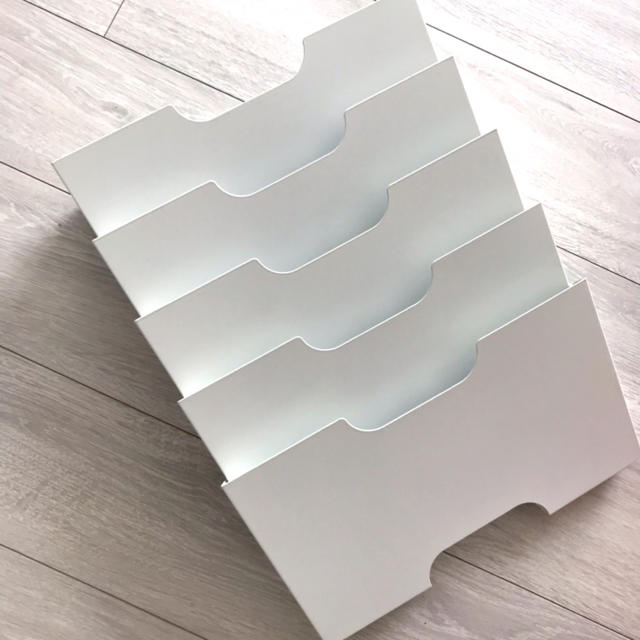 IKEA - IKEA KVISSLE ウォール 新聞ラック【未使用】の通販 by はると