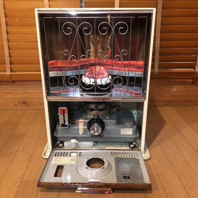 サンヨー 石油ストーブ 昭和レトロ アンティーク キャンプ OHR-25APの