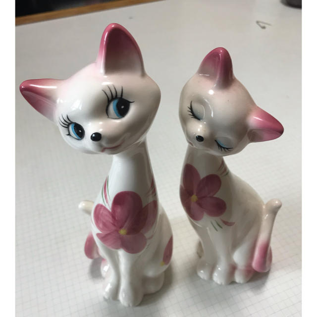 昭和レトロ・猫の置物2個セットの通販 by m's shop｜ラクマ