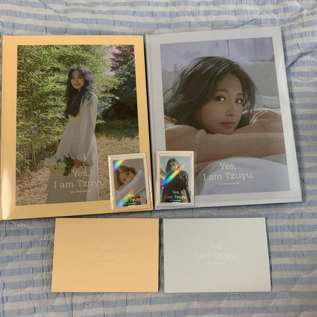 TWICE ツウィ 写真集 Yes, Iam Tzuyu 初回限定2冊セットの通販 by ラキ