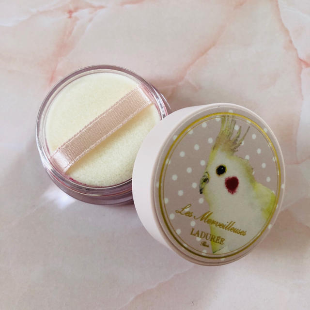 LADUREE チークの通販 by Cowley's shop｜ラクマ