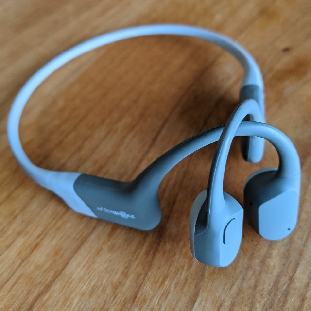 AFTERSHOKZ AEROPEX 骨伝導ワイヤレスヘッドフォン ルナグレーの通販
