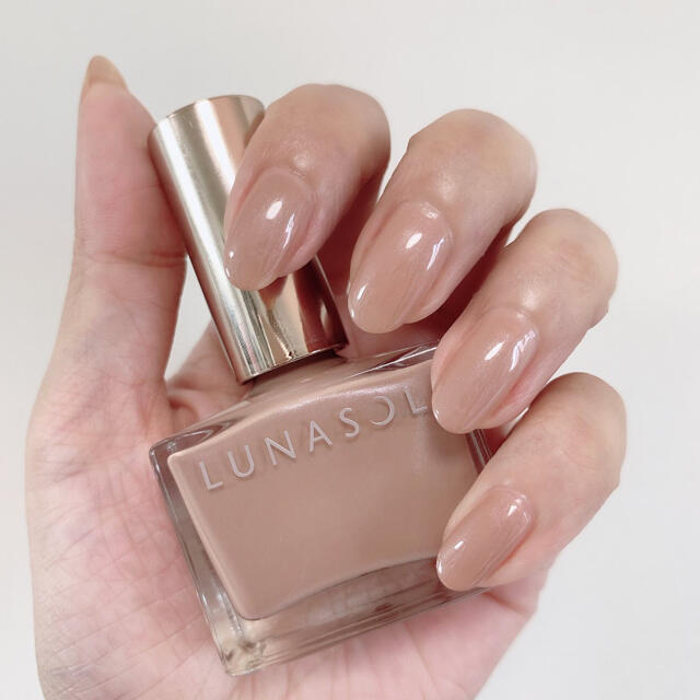 LUNASOL - ルナソル ネイルの通販 by em｜ルナソルならラクマ