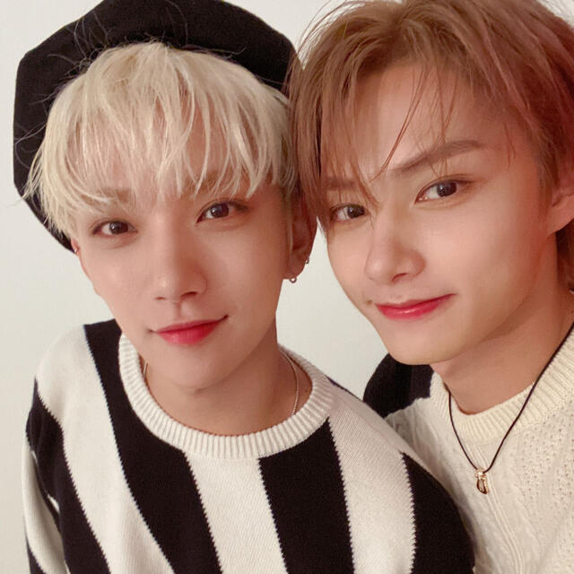 SEVENTEEN - セミコロン ジョシュア、ジョンハンの通販 by