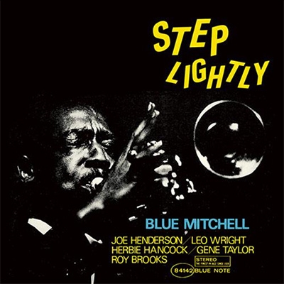 Step Lightly : Blue Mitchell | HMV&BOOKS online - UCCQ-5100