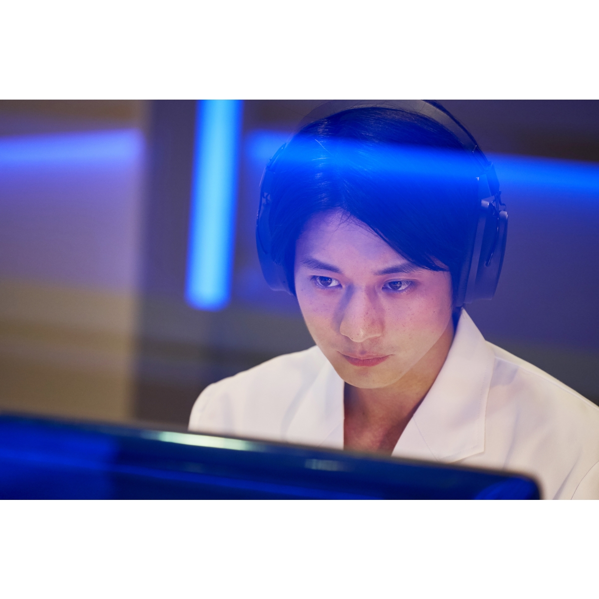 連続ドラマW パンドラIV AI戦争 DVD-BOX | HMV&BOOKS online - TCED-4484