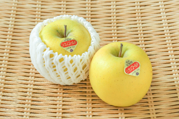 青りんご 【業務用食材の仕入れなら八面六臂】