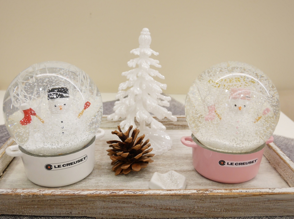 ル・クルーゼ】購入特典キャンペーンでもらえるスノードームがかわい