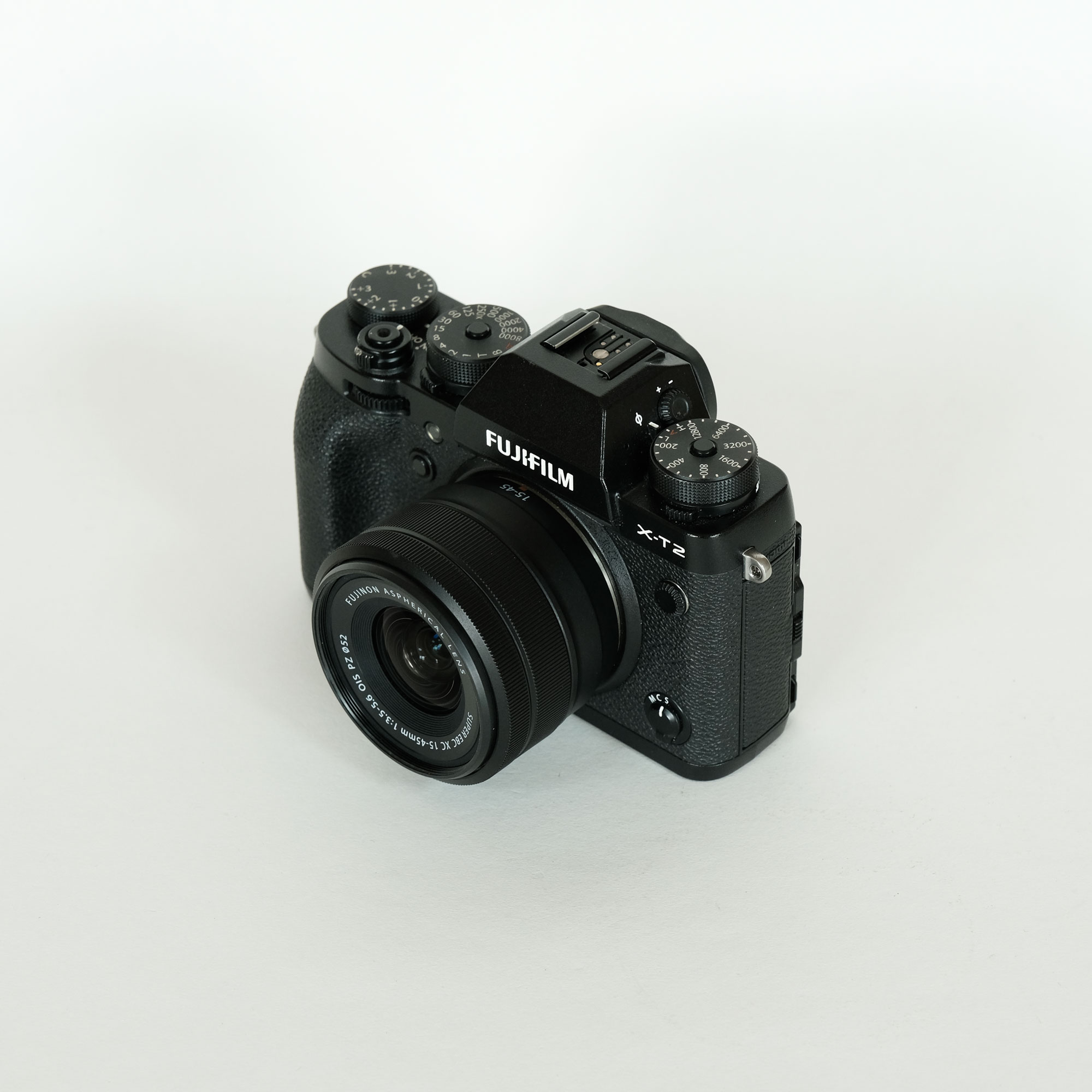 FUJIFILM X-T2を徹底解説。作例からおすすめレンズまで | ONE SCENE