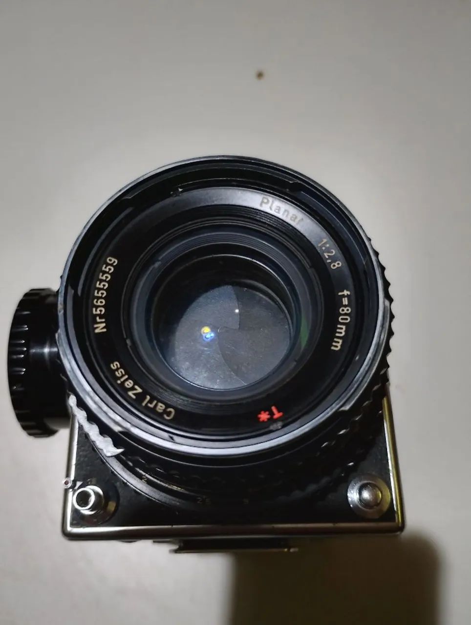 Camera Hasselblad 500c/m com Carl Zeiss Planar 1:2,8 F=80mm