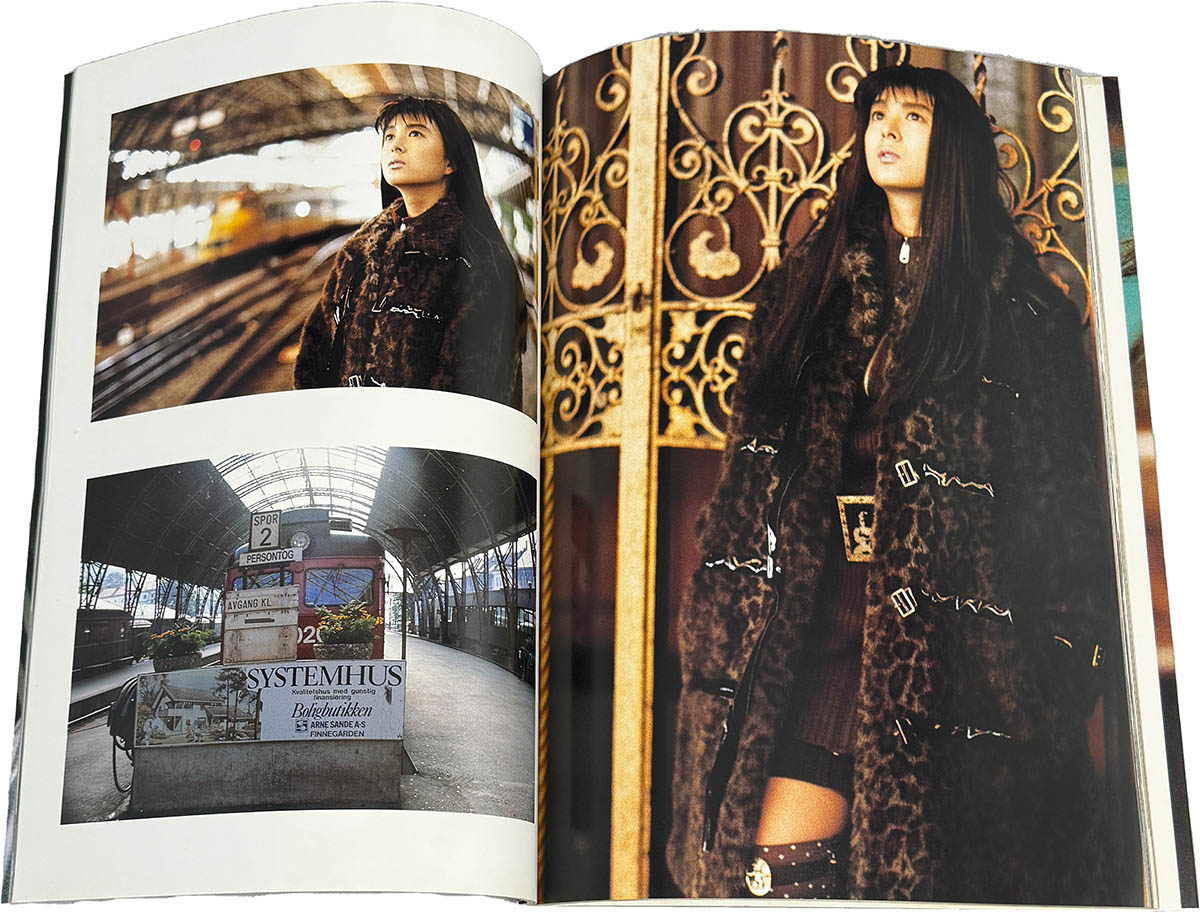 9052] 講談社スコラ/撮影:五味彰/河合奈保子「河合奈保子 直筆サイン本