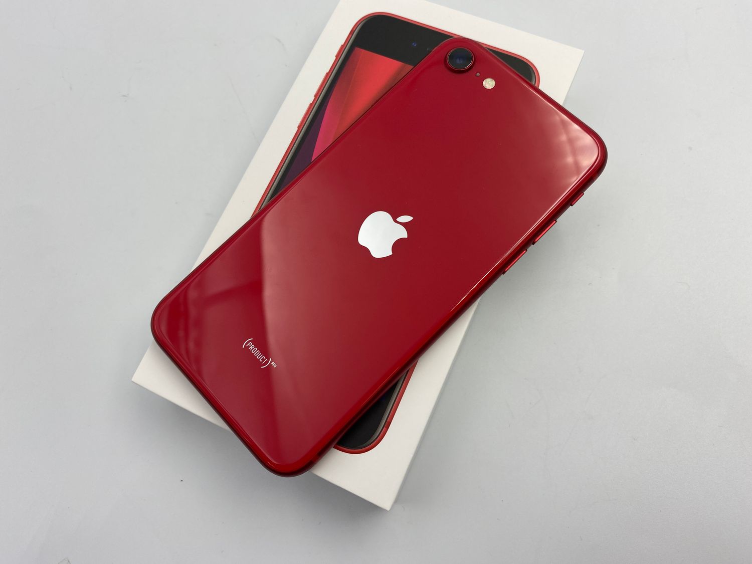 iPhoneSE第二世代 64GB レッド 【公式通販】