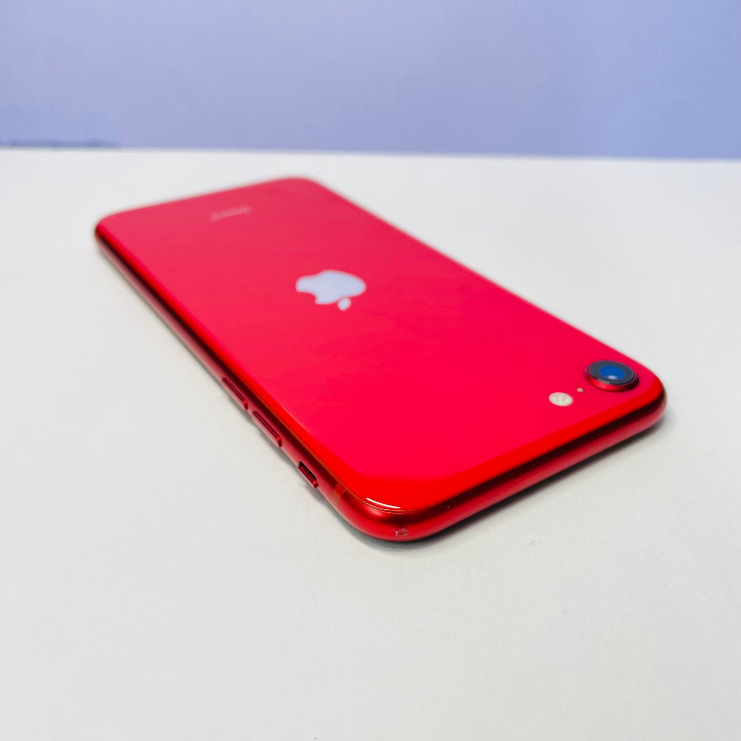 ムスビー｜iPhone SE第2世代 128GB SIMフリー 電池97% 74880【iPhone