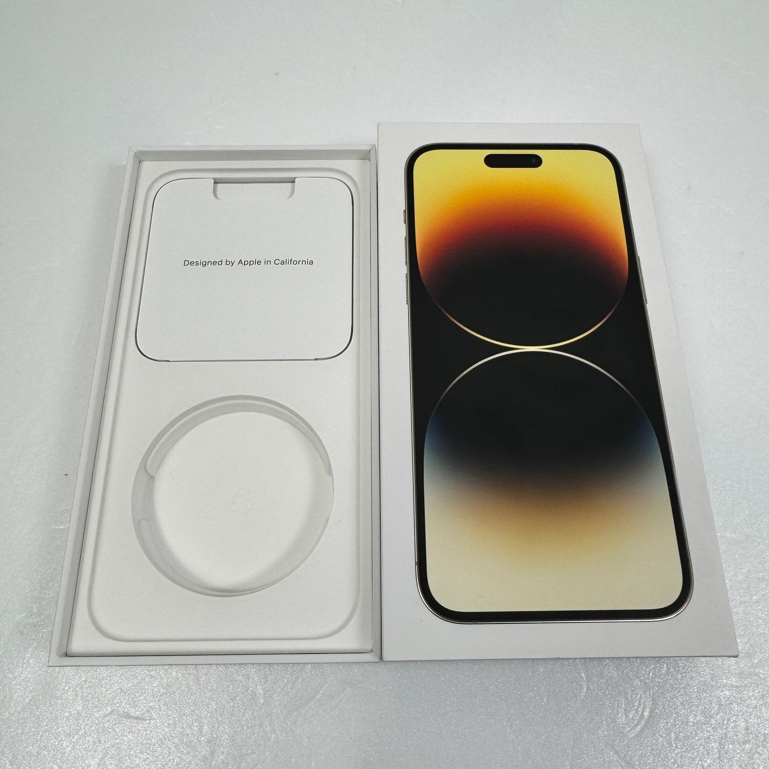 ムスビー｜iPhone 14 Pro Max 256GB ゴールド SIMロック解除済み