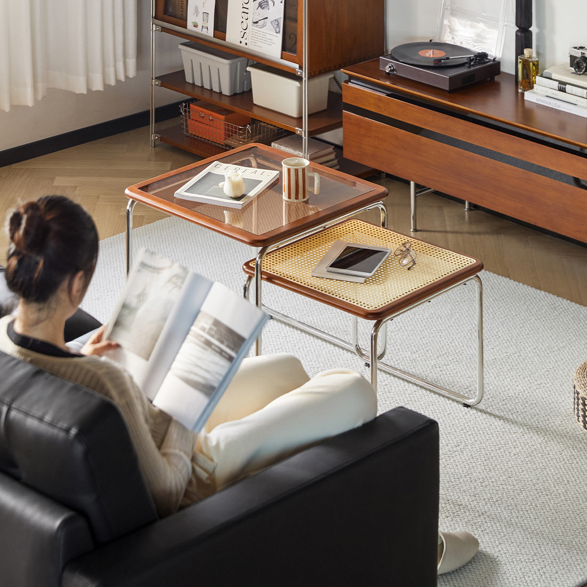 ツゲ材 ステンレス製木縁テーブル | ツゲ材とステンレスを組み合わせた