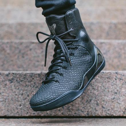 国内1月17日発売予定】 ナイキ コービー9 KRM ブラック/ブラック